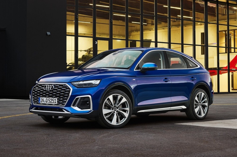 Blue 2021 Audi Q5 Sportback