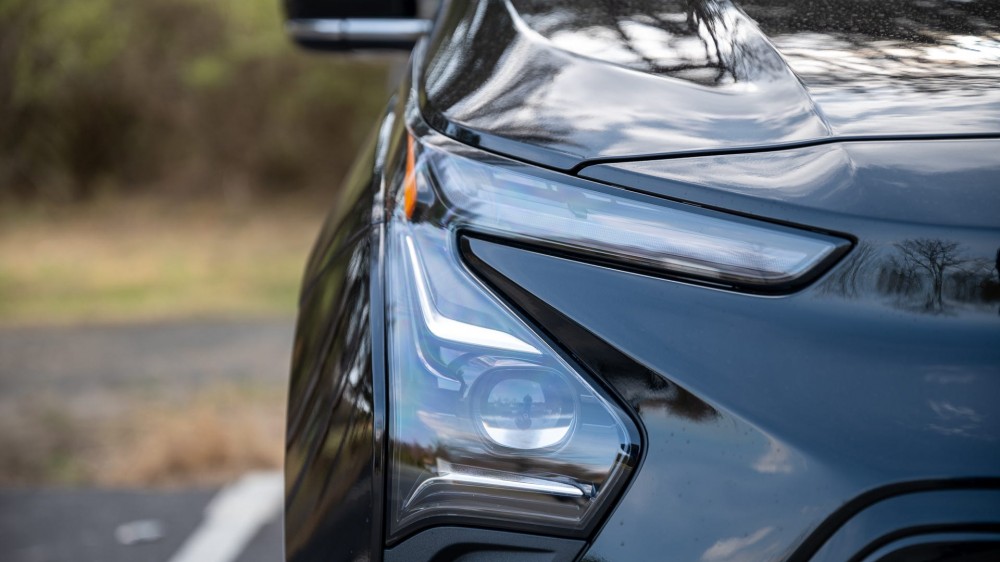 Front right headlight on the 2023 Chevy Bolt EV