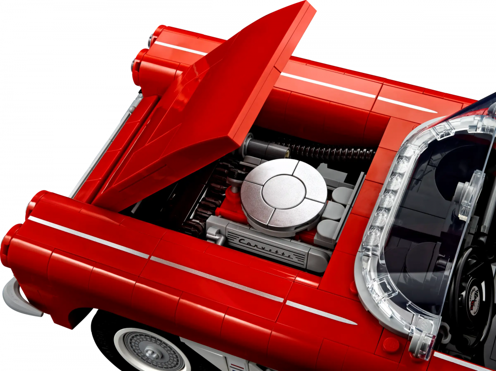 The engine of the LEGO 1961 Corvette.